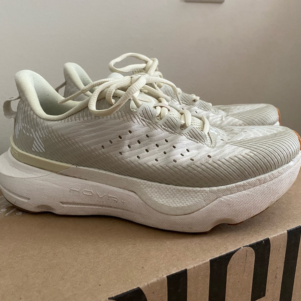 Under Armour Women's Cream Athletic Shoes